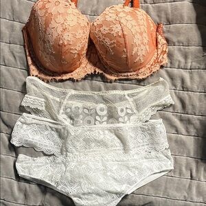 Victoria's Secret Orange White rust terracotta Lace Bra Set 32DD intimissimi med